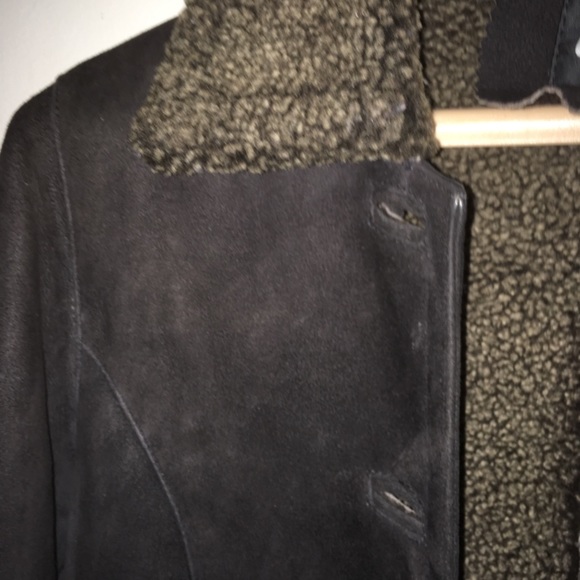 Shearling Jacket - Picture 4 of 8